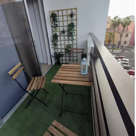 Lägenhet With Rooftop Pool *