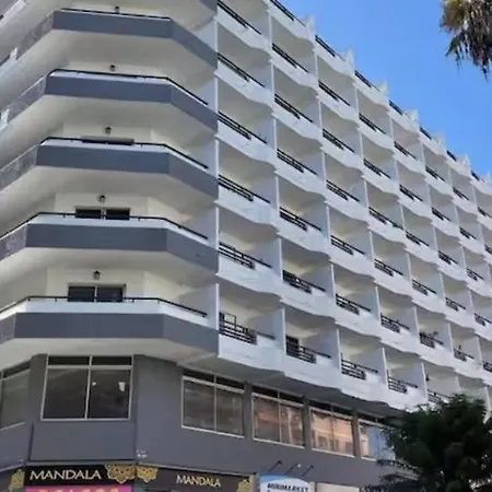 With Rooftop Pool Πουέρτο Ντε Λα Κρουζ